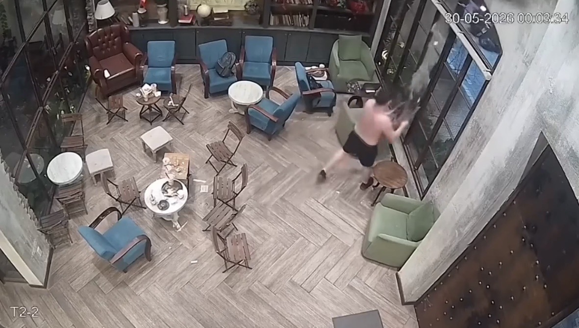 883989c8c12ebca1767c.jpg