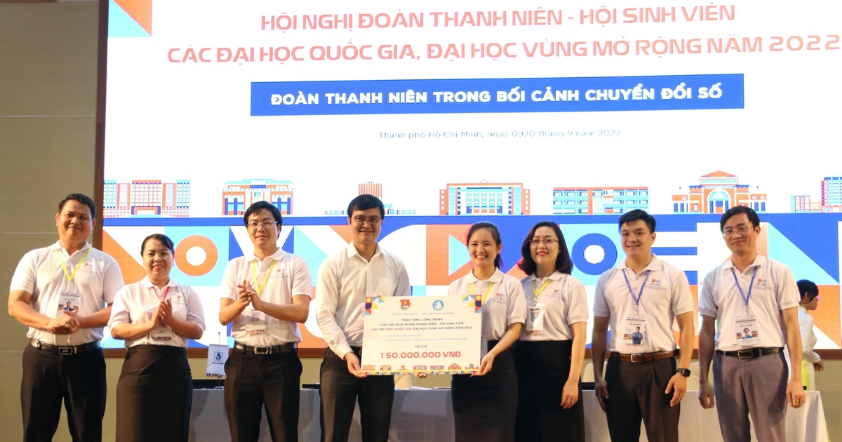 Muốn thành công trong kỷ nguyên số, Gen Z phải có tư duy đổi mới không ngừng