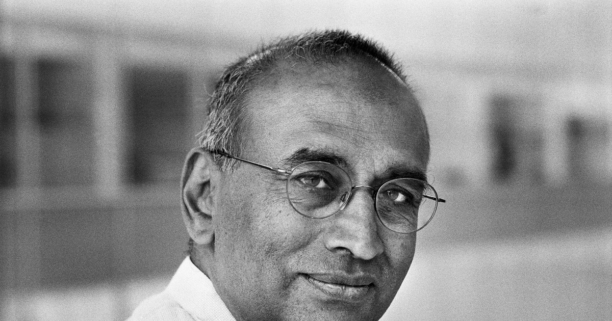Từ "cú ngã" đầu đời đến bục vinh quang Nobel - câu chuyện người Ấn Độ khiến ai cũng phải nể