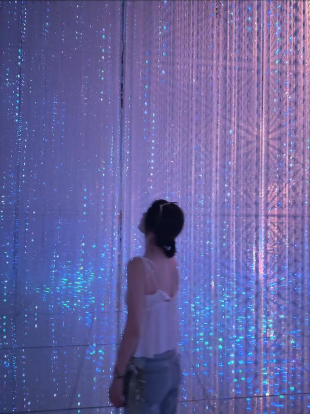 891a2747de4dba36f7bc.jpg