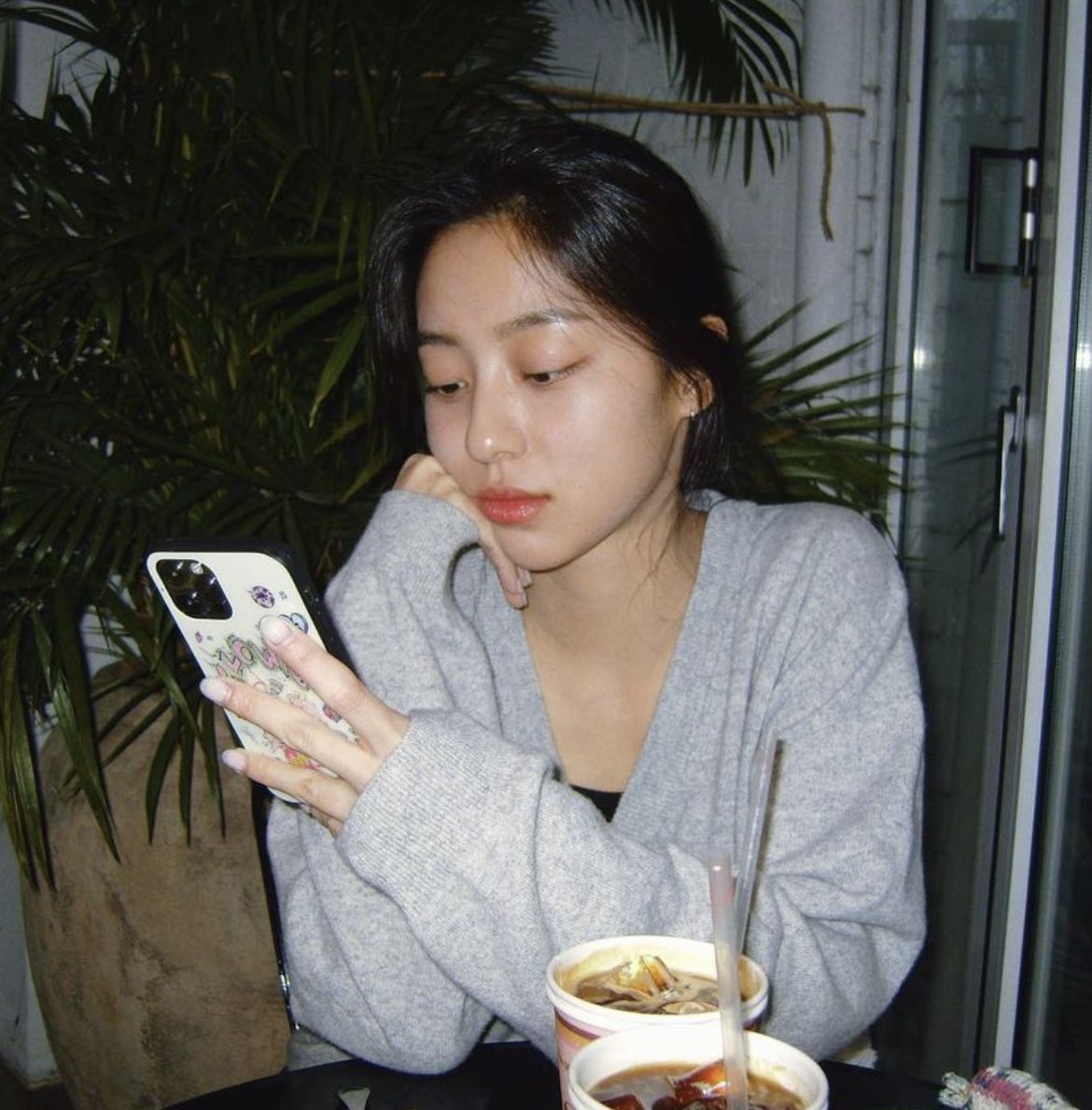 891c20f534f8dab7d424.jpg