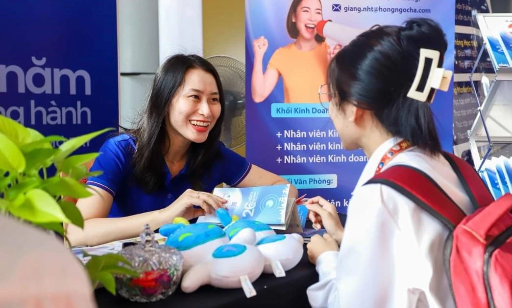 Ngữ văn cũng vào được Y Dược? 4 trường ĐH này xét luôn đó! ⚕️