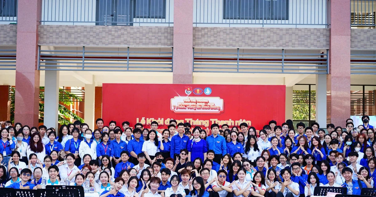 Tháng Thanh niên 2025 vừa cháy hết mình tại các trường ĐH TP. HCM rồi nè!