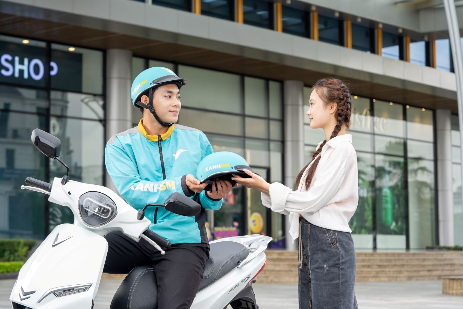 89cc8b453c3690667cc8.jpg