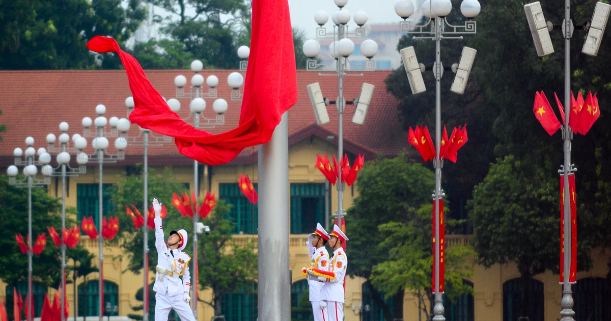 Lễ Thượng cờ mừng Quốc khánh 2/9: Khoảnh khắc thiêng liêng biết mấy
