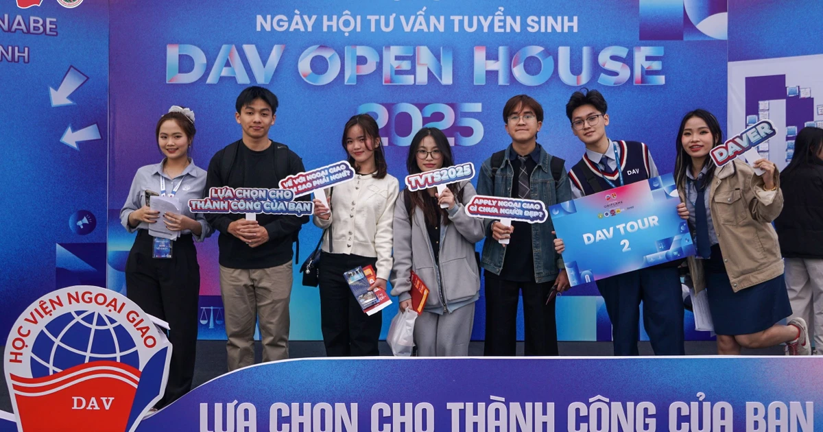 Học viện Ngoại giao vừa "thả thính" tuyển sinh 2025: Xét linh hoạt cực đỉnh, siêu nhiều cơ hội cho sĩ tử! ✨