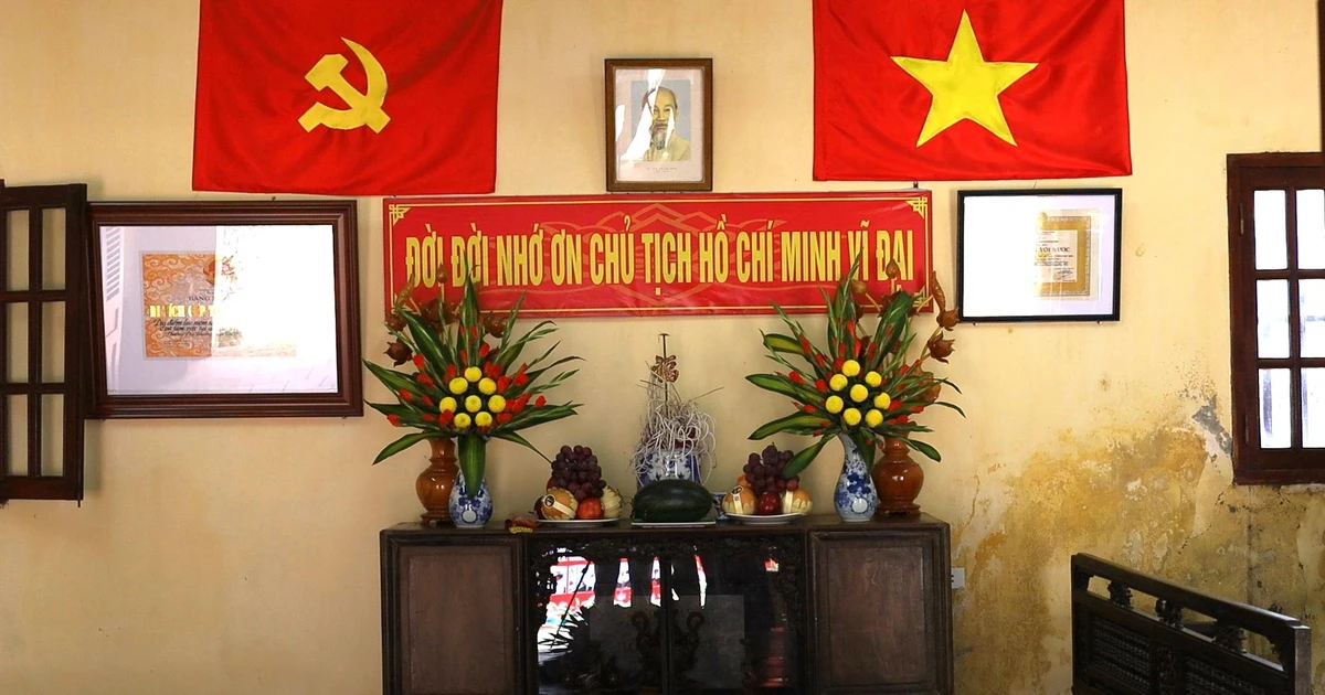 Check-in ngôi nhà huyền thoại ở Phú Thượng - nơi Bác Hồ từng ghé qua cực ý nghĩa! ✨