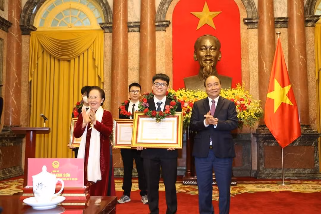 8acf60fb8f567f02e32e.jpg