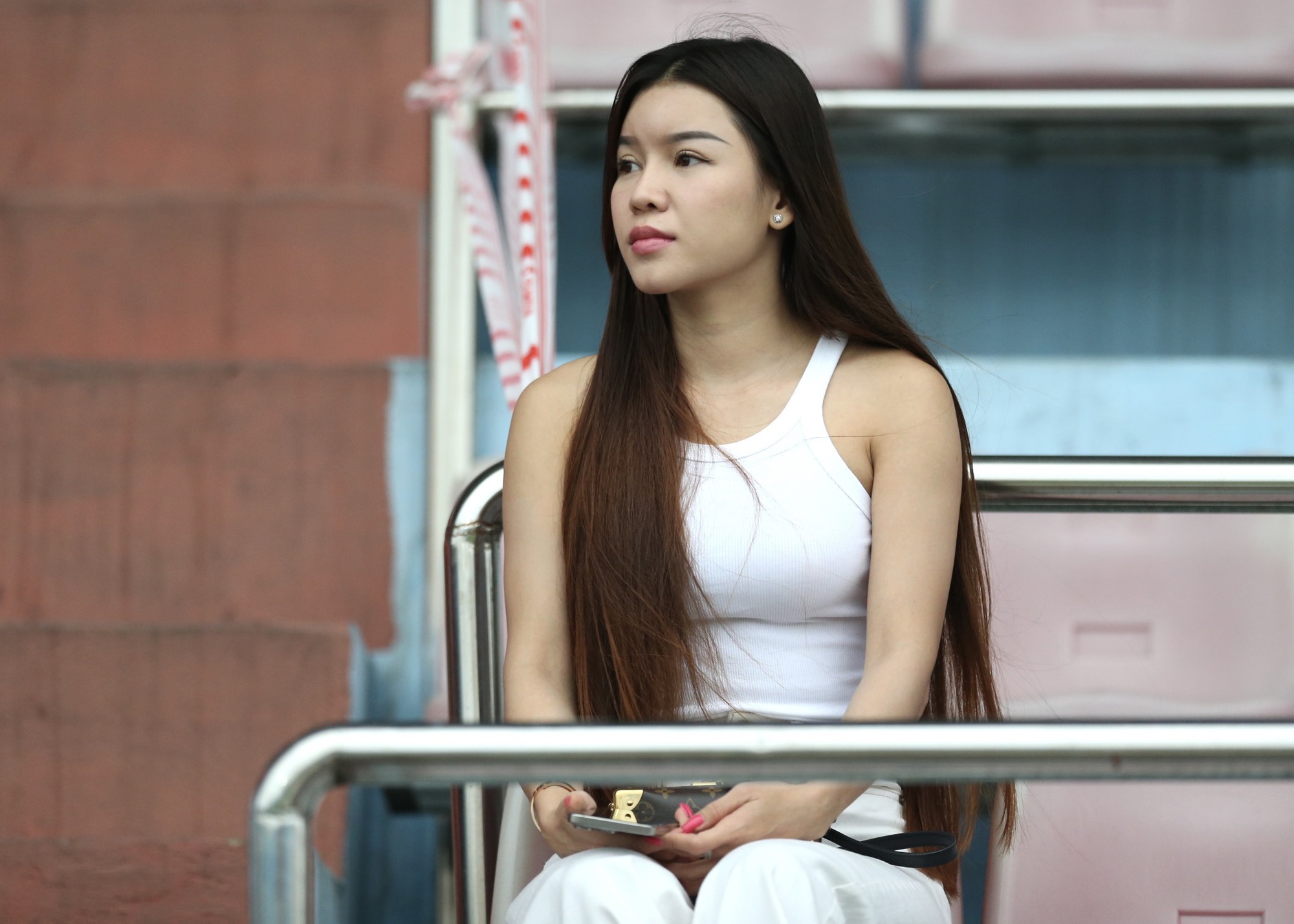 8b305eaea1dbfdf9415f.jpg