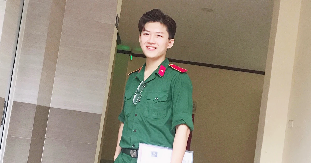 Hotboy đa tài trường Đại học Văn hóa Nghệ thuật Quân đội khiến netizen "mất ăn mất ngủ"