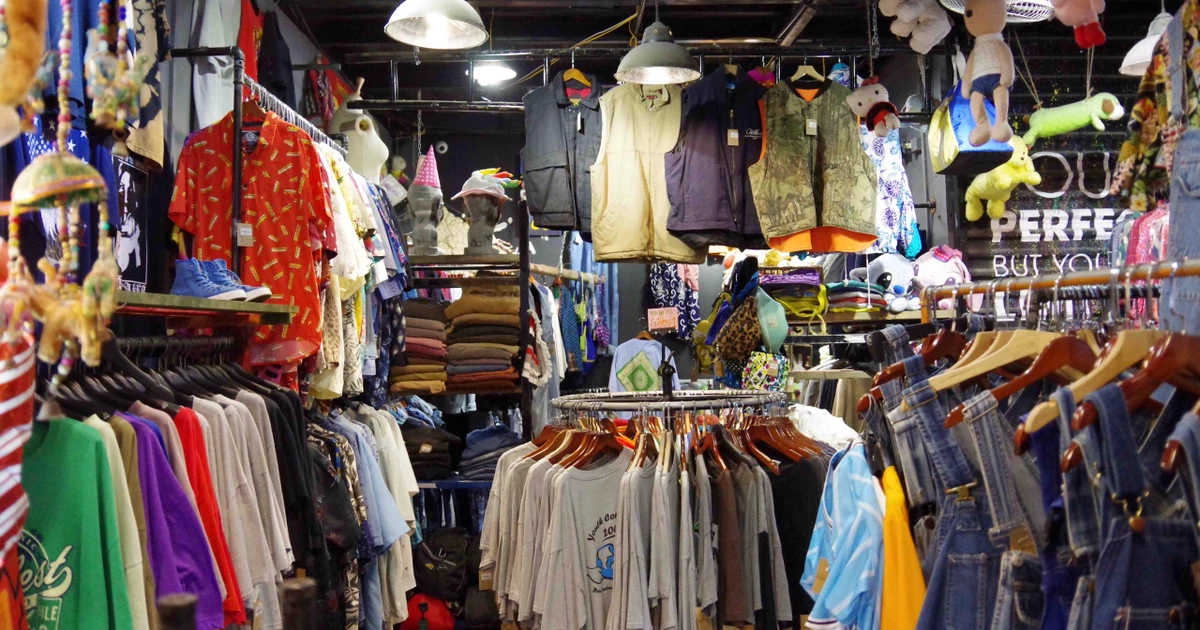 Thrift Shop - Lội ngược dòng thời gian với style "cũ mà chất"