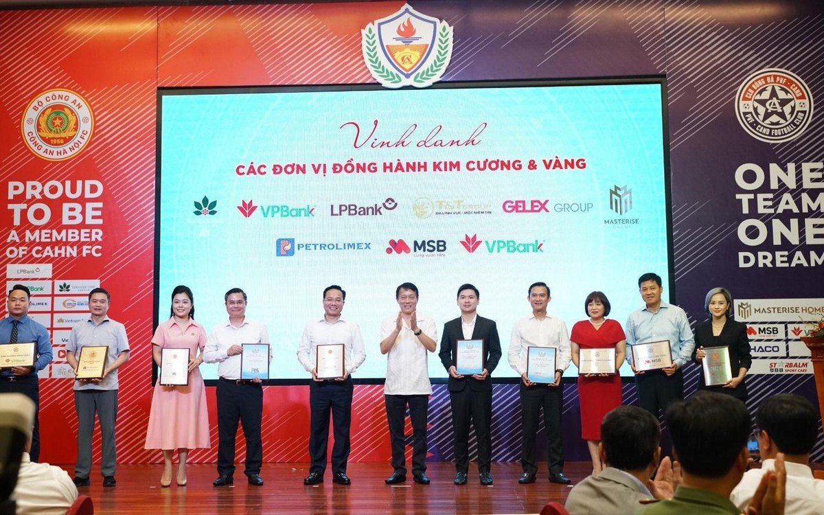 8c64d335efee6084eac3.jpg