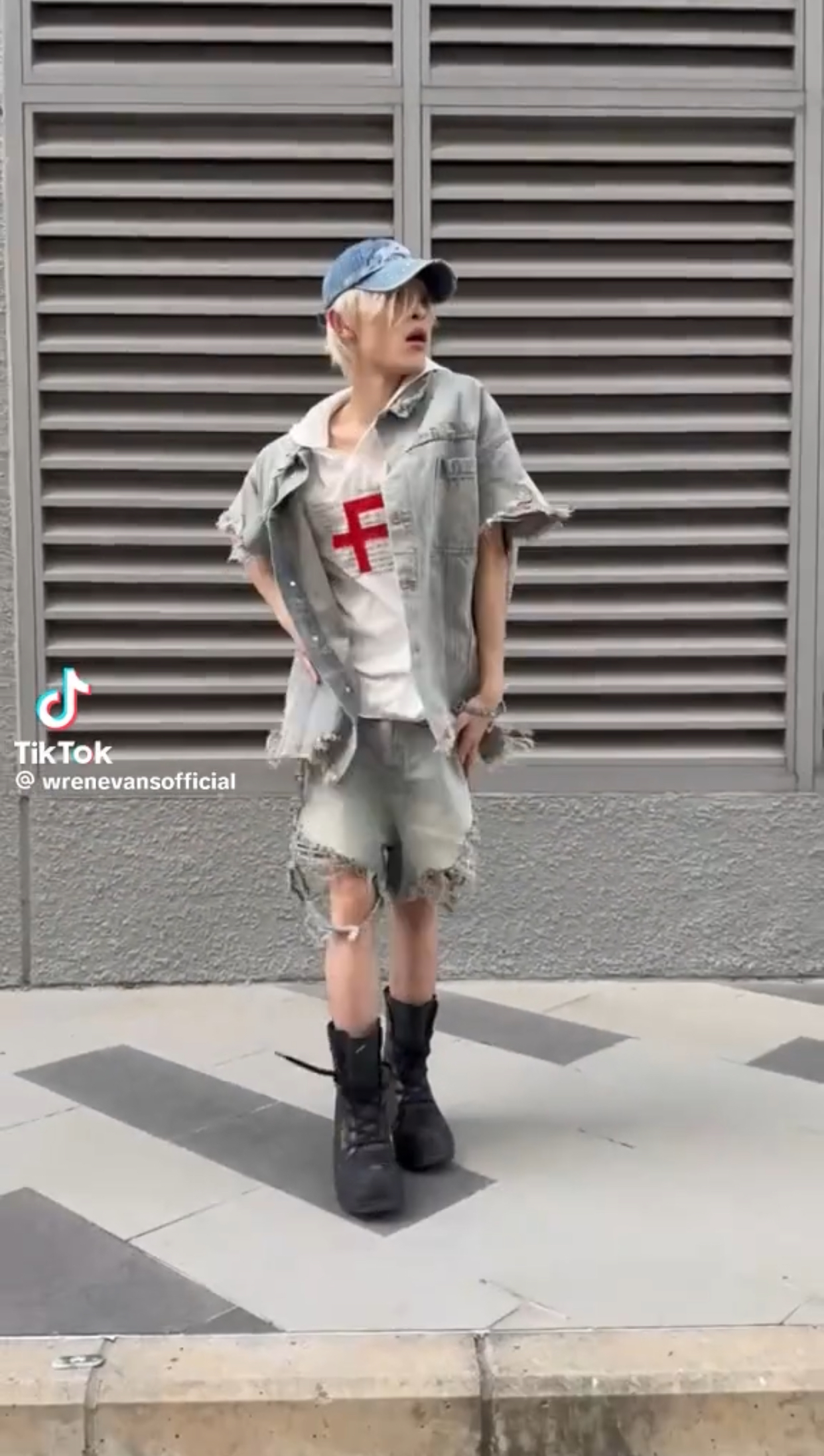 8ca0f25d09e62d4a766f.png
