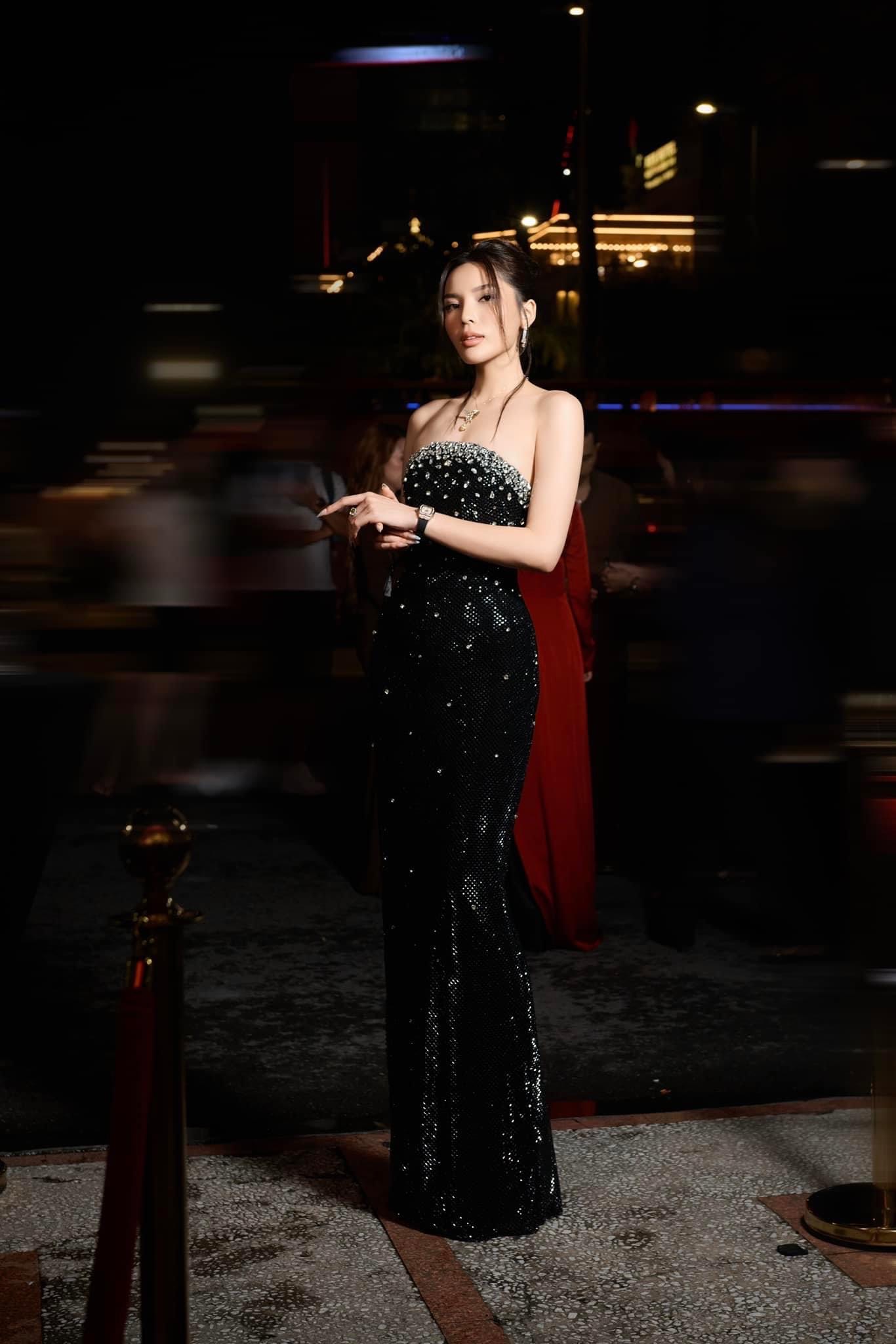 8ced8fff19296667c480.jpg