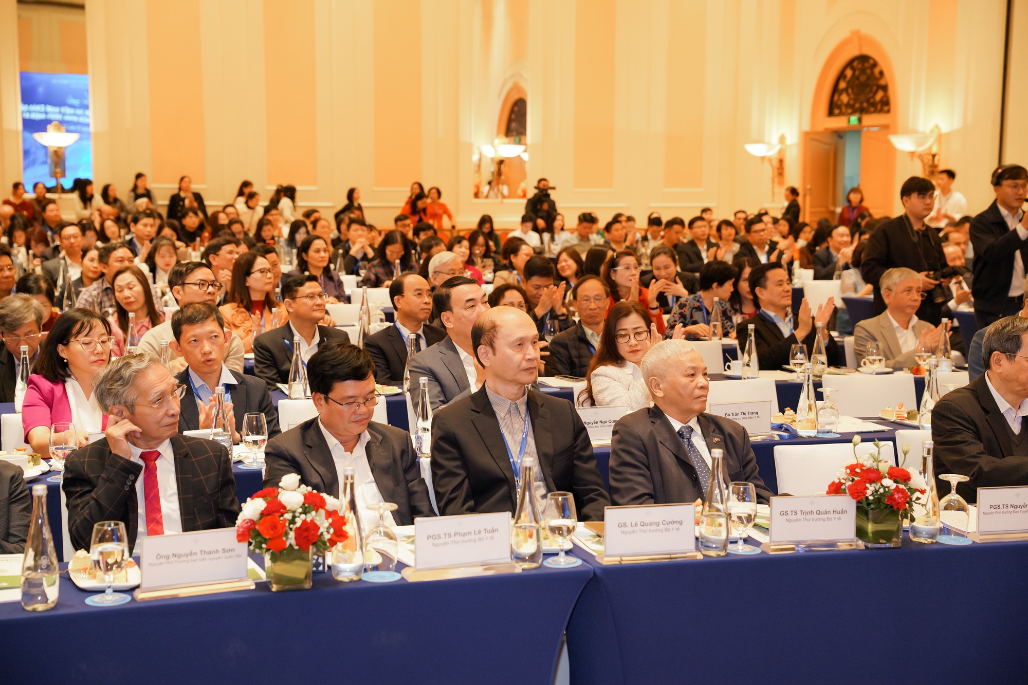 8d80010eb9cf4f0d1ada.jpg