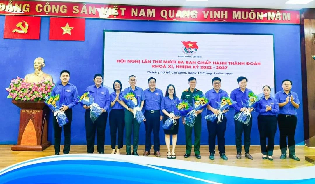 Thành Đoàn TP.HCM bổ sung thêm nhiều cán bộ chủ chốt, đội hình mới xịn sò đây rồi!