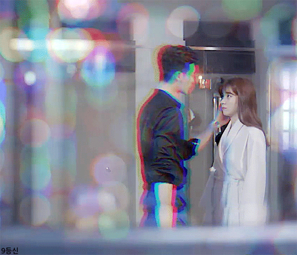 8e0199a7c9da2c3cc3ee.gif