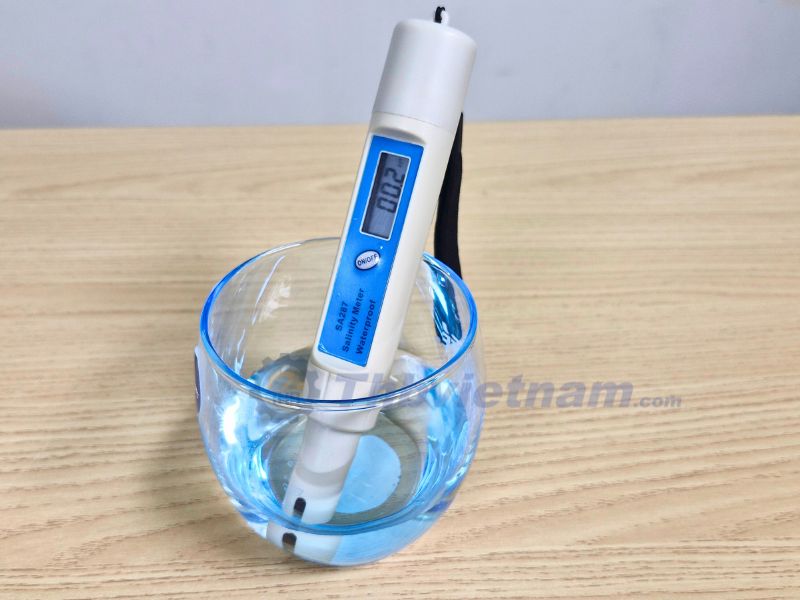 Hướng dẫn xài máy đo độ mặn Hanna chuẩn xịn cho anh em nuôi tôm