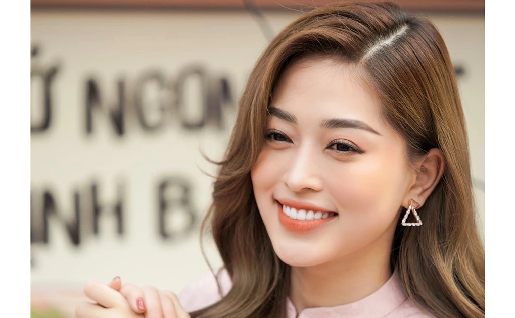 Á hậu Bùi Phương Nga gửi lời nhắn động viên cực chất đến hội thí sinh thi tốt nghiệp THPT 2020