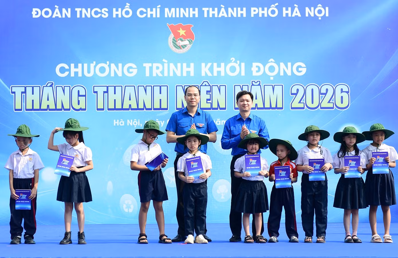 8f118d462d51a7c8f9e8.jpg