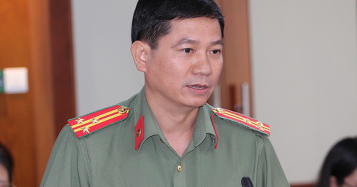 8f1bc63a0ad8feae89cd.jpg