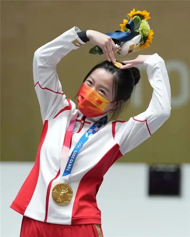 8f5554979787d5850d21.jpg