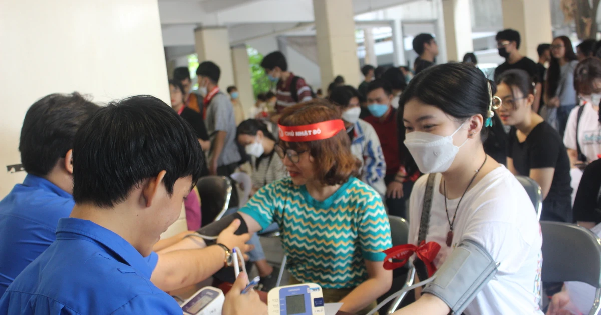 Tháng Thanh niên 2023: Sinh viên Sài Gòn "cháy hết mình" với loạt hoạt động đỉnh của chóp