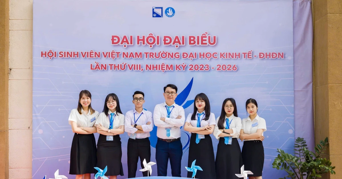 Gen Z "cháy" hết mình với Đoàn - Hội: Chàng sinh viên 5 tốt cấp Trung ương và hành trình truyền lửa đầy cảm hứng