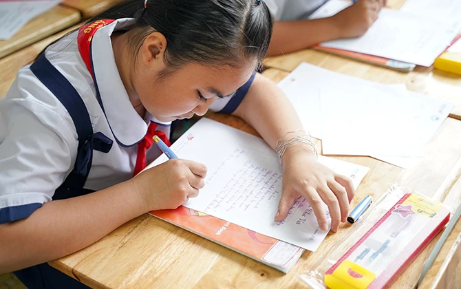 Liên hoan "Em yêu chữ Việt" 2019 chính thức khởi động - Cùng viết đẹp, giữ gìn tiếng Việt nào! ✍️