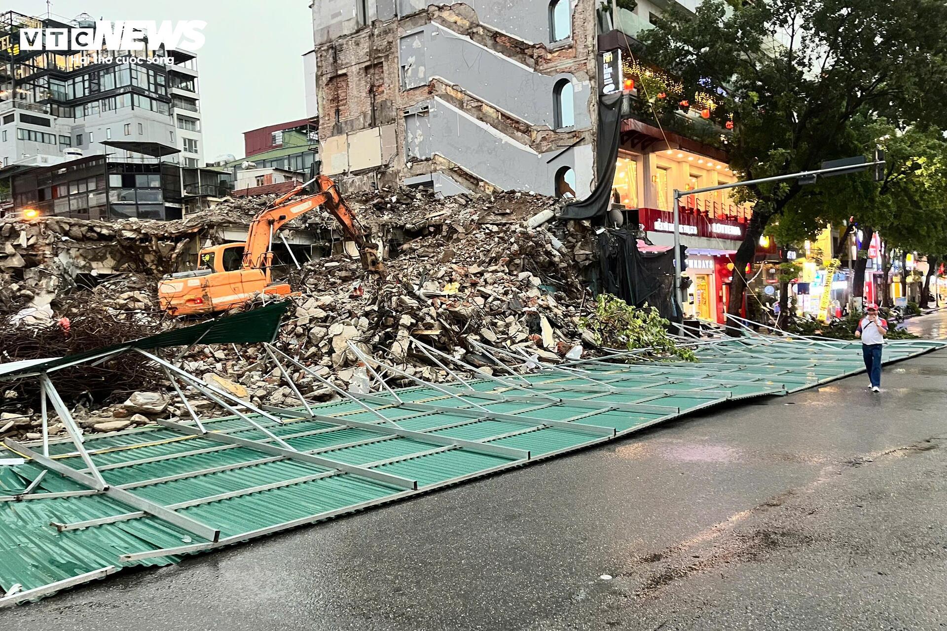 900bcd25fe0dd6ddd884.jpg