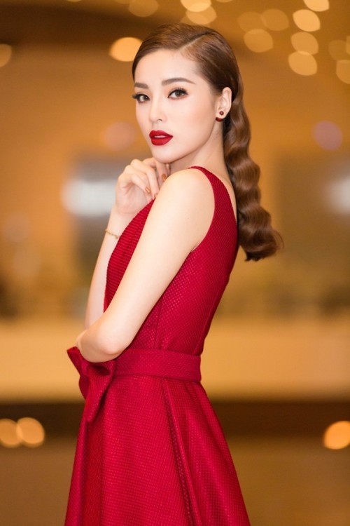 9053c54dd2d5356f12ce.jpg