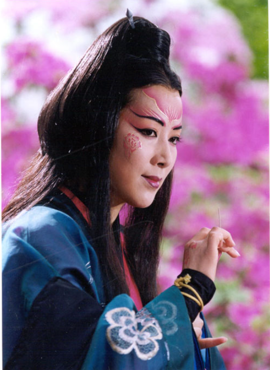 90bc11a7046c50e2b582.png