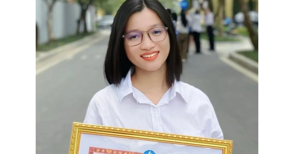 Cô gái 1m5 "phá kén" ngoạn mục, ẵm trọn bộ sưu tập thành tích ai cũng mơ ước