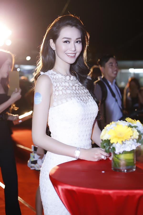 923698abf6e1730142ab.jpg