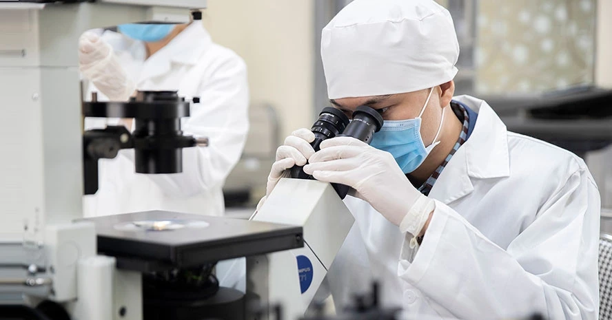 Việt Nam lọt top 10.000 nhà khoa học ảnh hưởng nhất thế giới với 9 người, đỉnh thật sự!