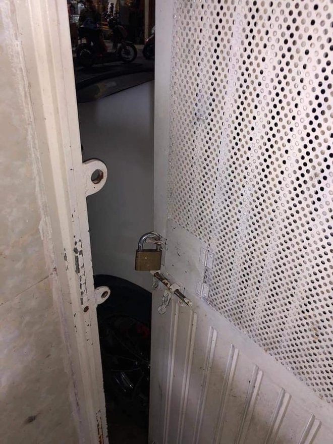 92b29683b021f1d2db67.jpg