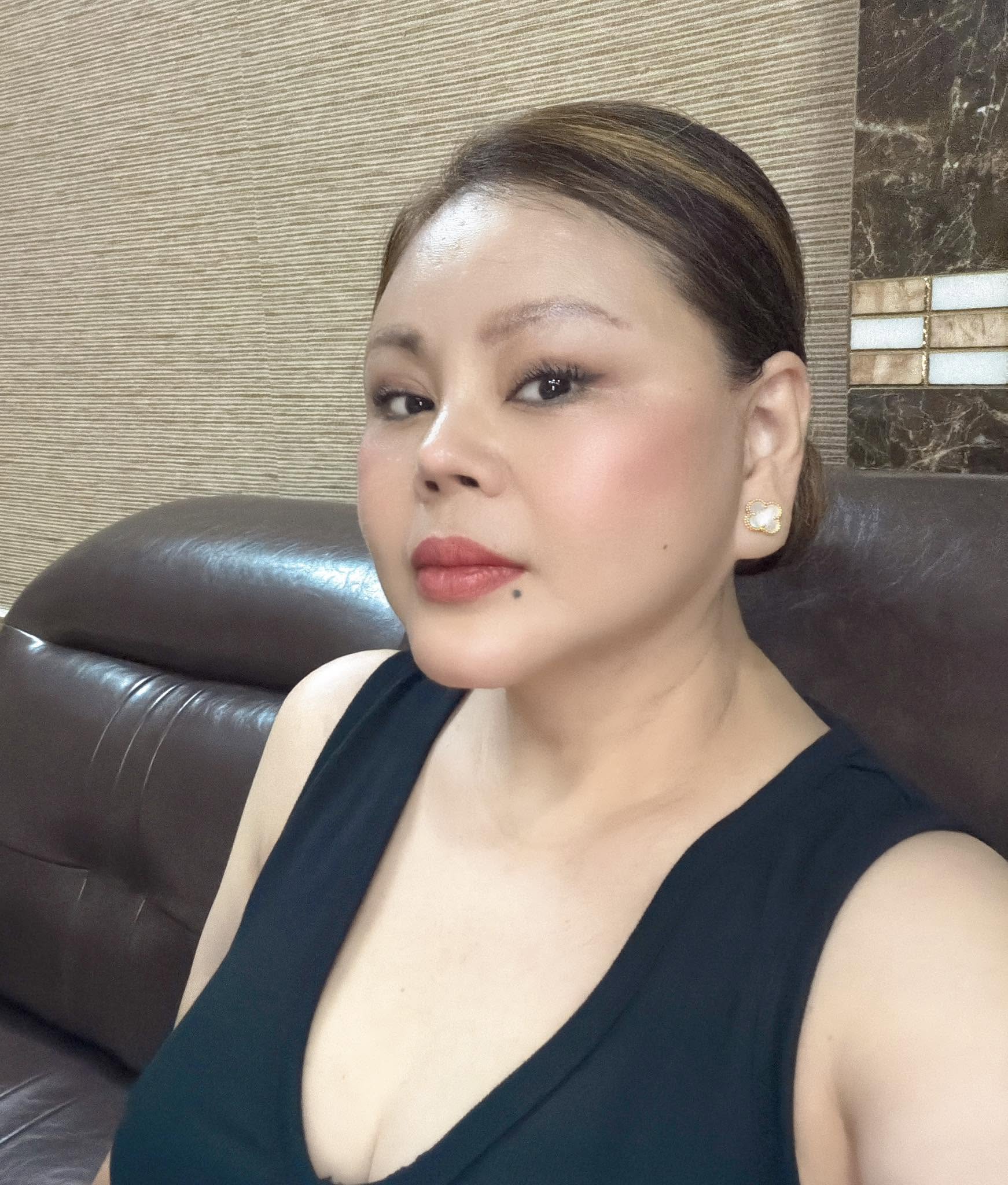 956d7958b3881ee9828a.jpg