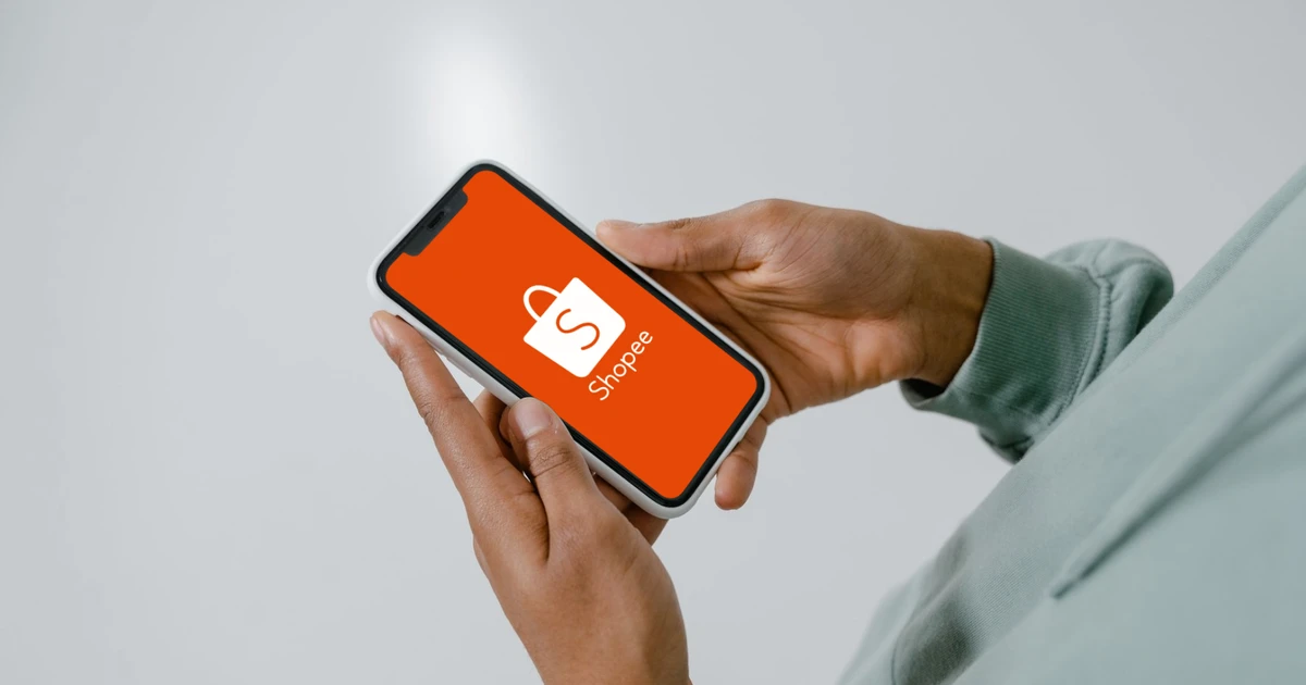 Gen Z sắm Tết online: Cẩn thận kẻo "bay" cả mớ tiền mà chẳng được gì!