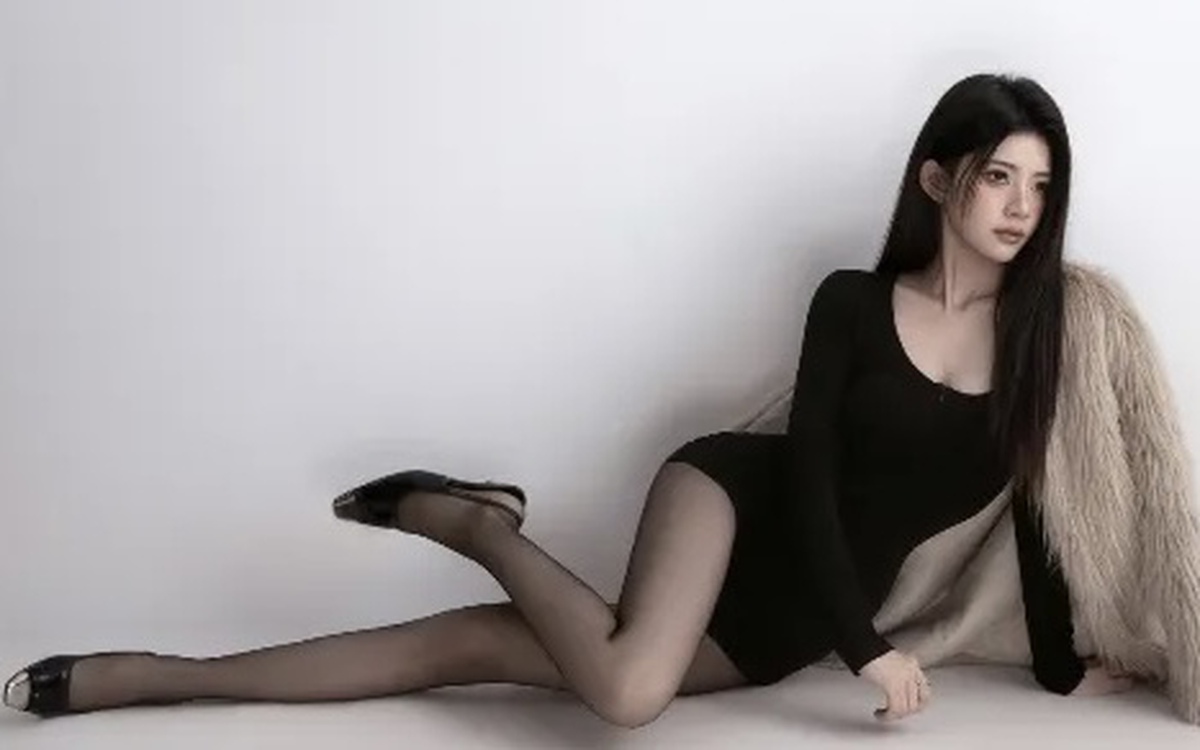 Nữ streamer xinh đẹp được đại gia cho ở biệt thự, cảnh báo "đừng mở thư mục bừa" gây bão mạng