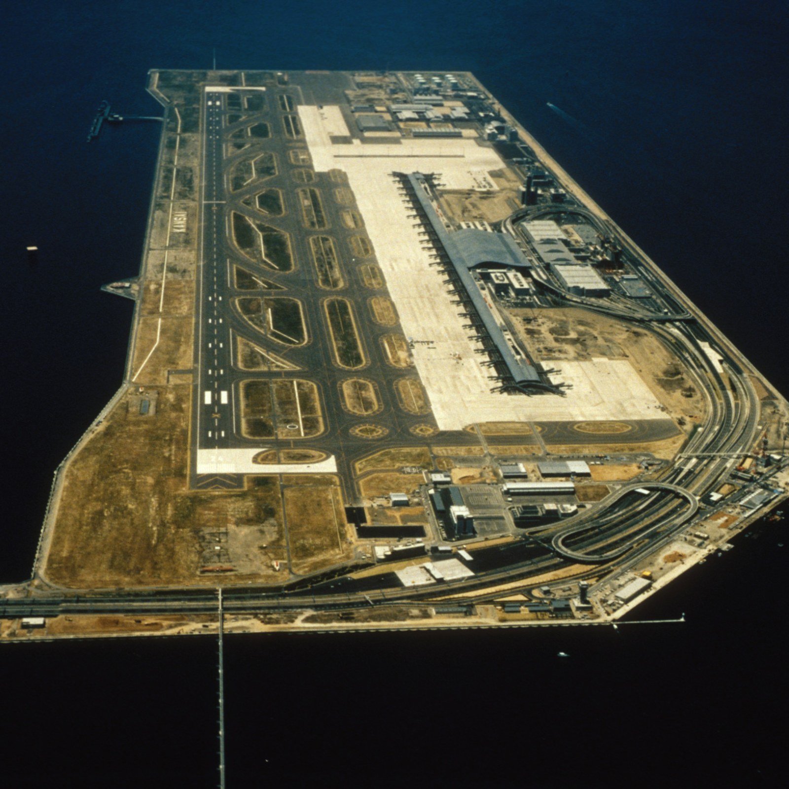 96eb4c496799fa892cab.jpg
