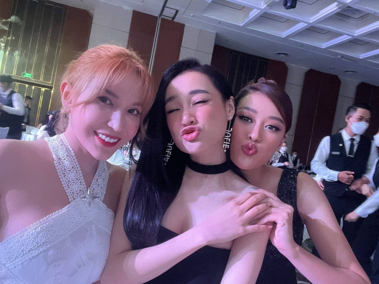 977afec7fab27295ab83.jpg