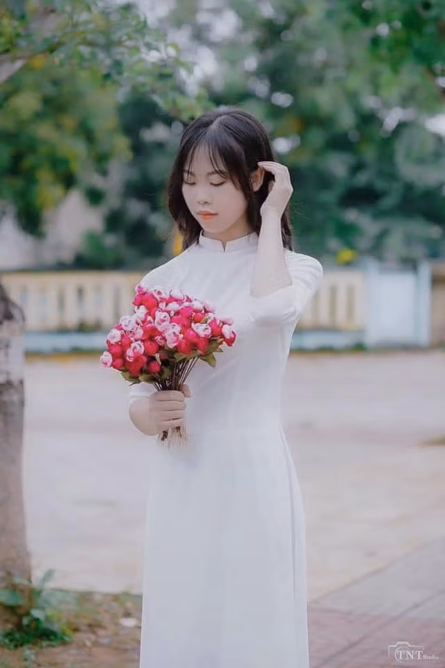 98014f02ef902ab1a710.jpg
