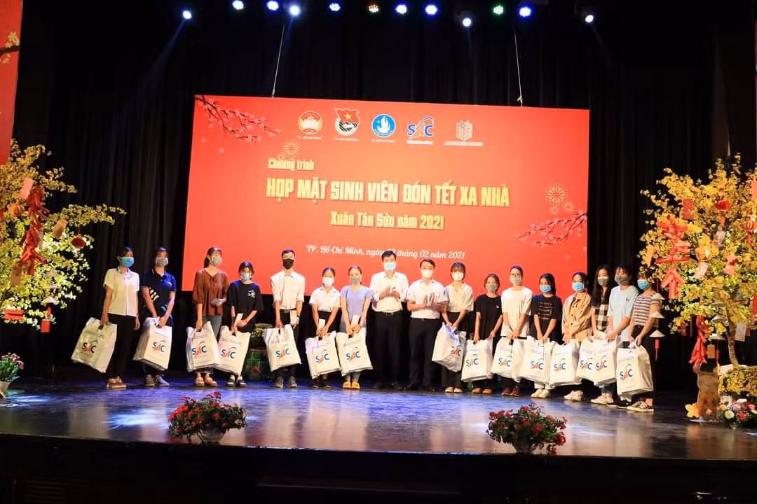 980be34fb0f1aaae2f66.jpg