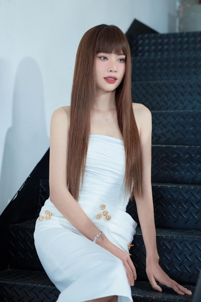 991c0941fea75370fea3.jpg