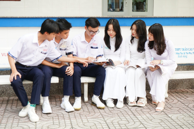 TP.HCM giữ ngôi vương tiếng Anh 8 năm liền: Bất khả chiến bại luôn!