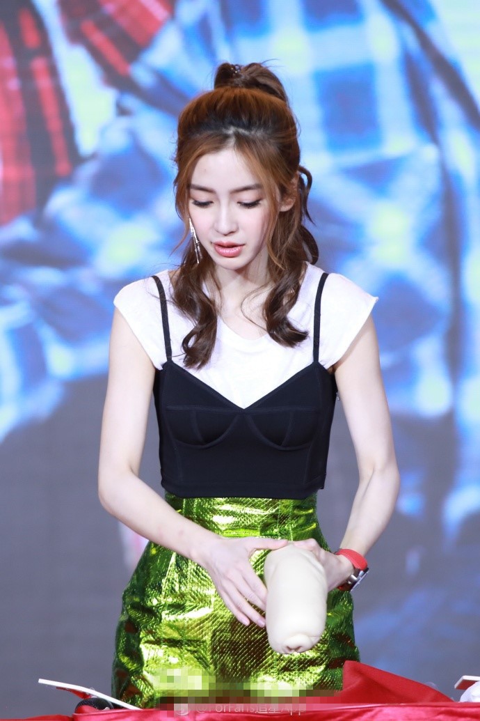 9aed035129d29eae1810.jpg