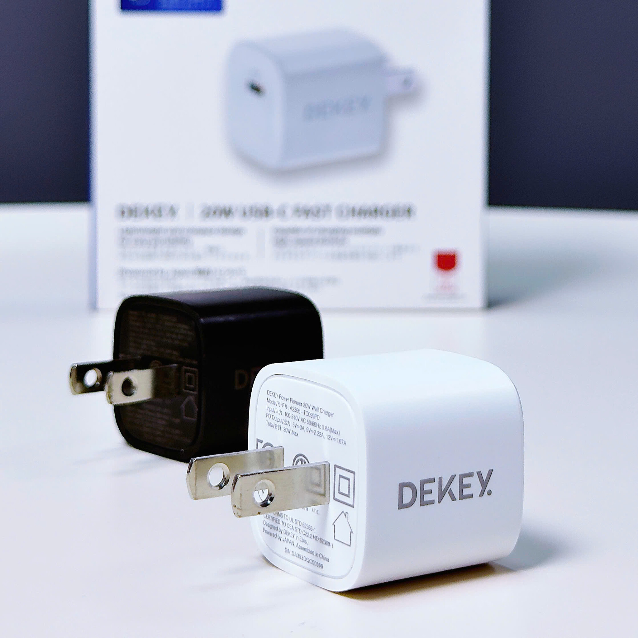 Review bộ ba cốc sạc nhanh DEKEY: 20W, 33W GaN 3.0 và 33W PPS - Nhỏ gọn mà ngon xỉu luôn! ⚡