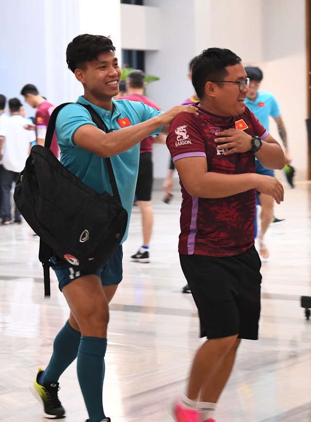 9b9bbc72270e7cd7861b.jpg