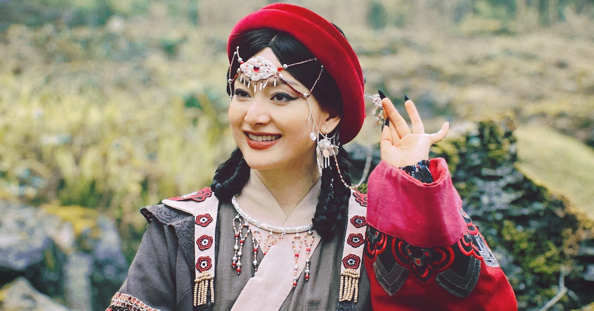 Chị Lan Phương lên tiếng về drama tin đồn mang bầu khi quay phim khiến netizen xôn xao