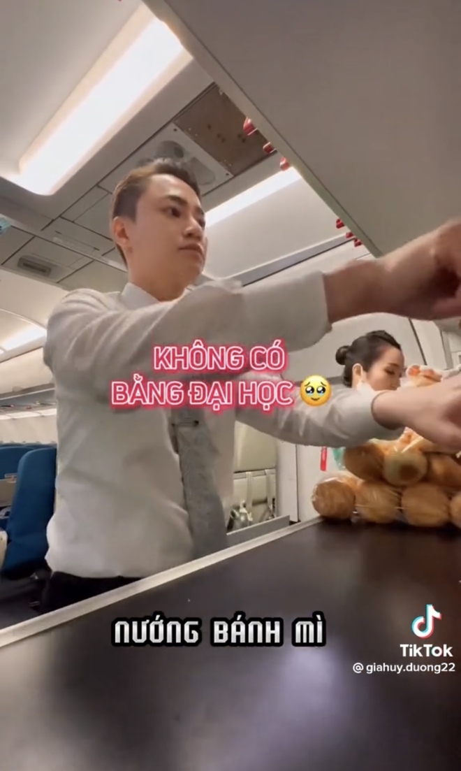 9d63ea2bebda754d4ac1.jpg